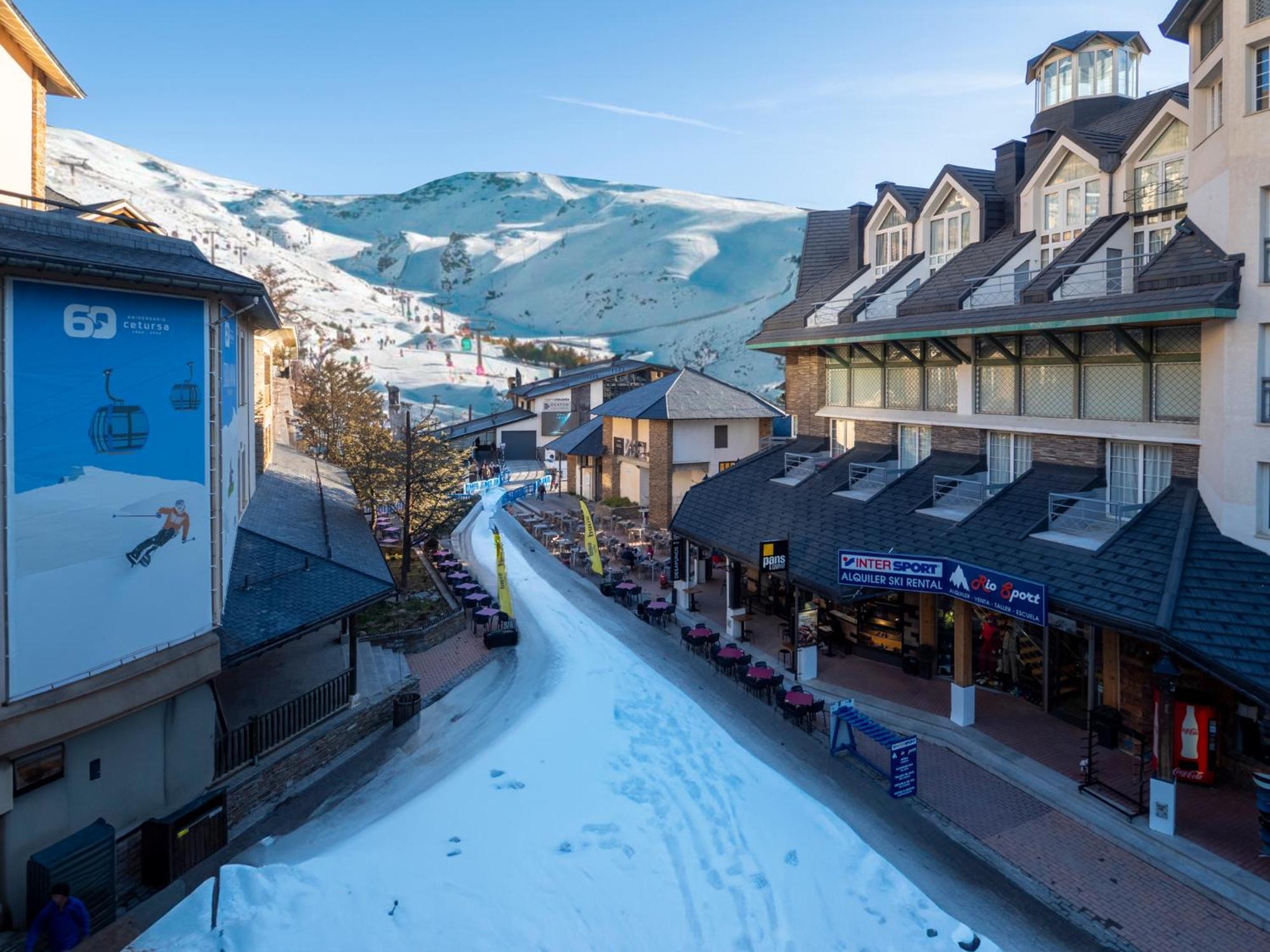 Bhost - Oso Polar Daire Sierra Nevada Dış mekan fotoğraf